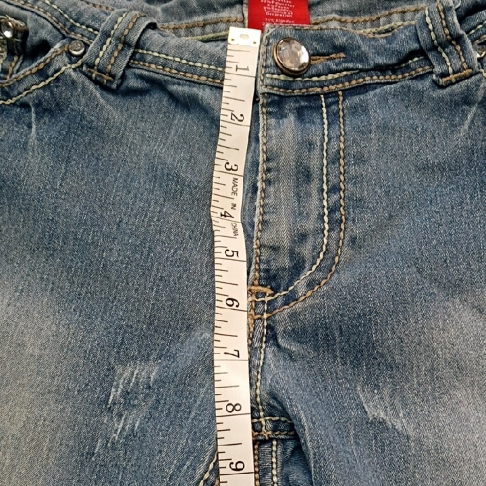 🔥Red Rivet Light Blue Distressed Denim Shorts Women's Size 17 - Picture 12 of 13